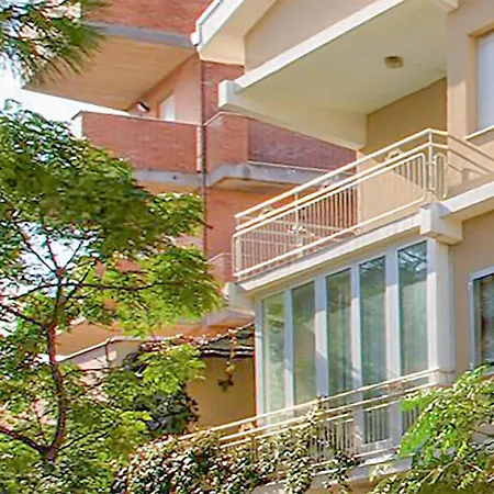 1 Bedroom Beautiful Apartment In Cattolica *