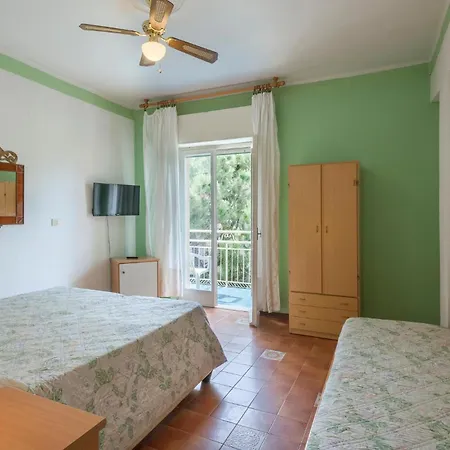 In With Wifi Apartman Cattolica